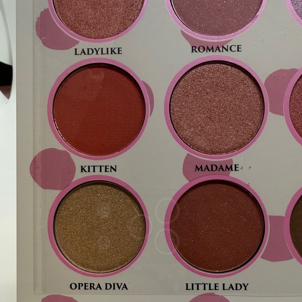 Disney Aristocats Eyeshadow Palette - Picture 7 of 8